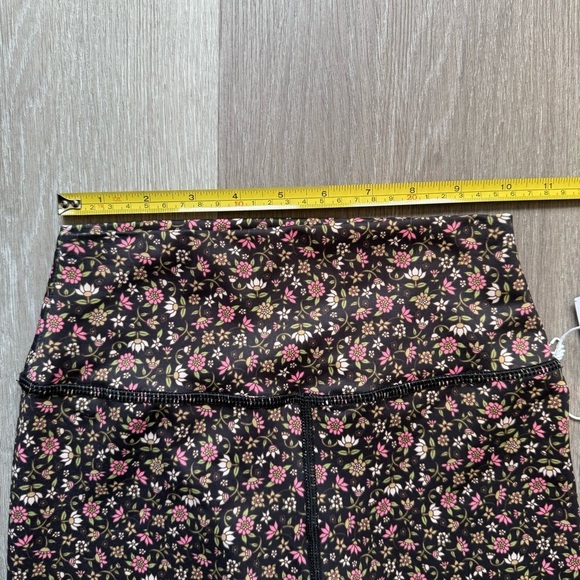 New Kavala Floral Pink and Black High Waist Leggings with Stretchy Fit Women XL - Picture 6 of 9